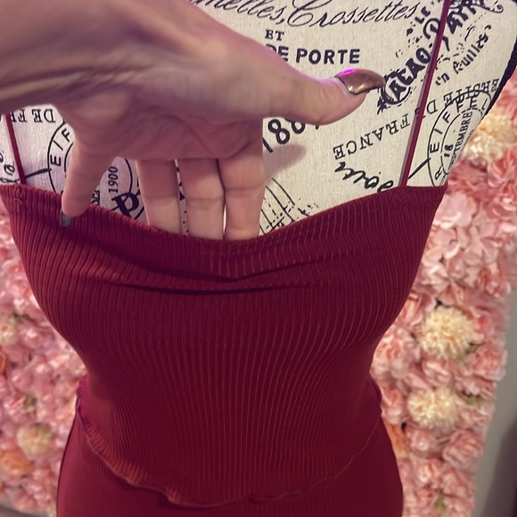 Paperoc Burgundy Halter & Skirt Set - Picture 7 of 14